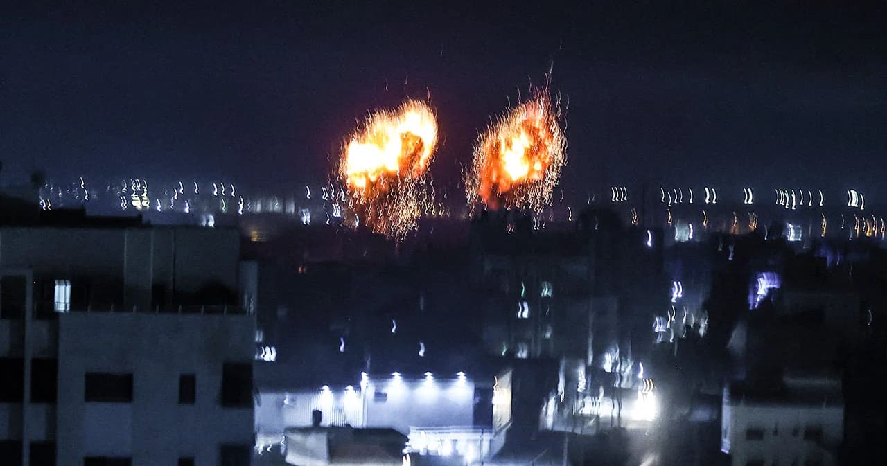 อิสราเอลถล่มฉนวนกาซา โจมตีครั้งแรกหลังสองฝ่ายหยุดยิง หลังปาเลสไตน์ปล่อยบอลลูนเพลิง