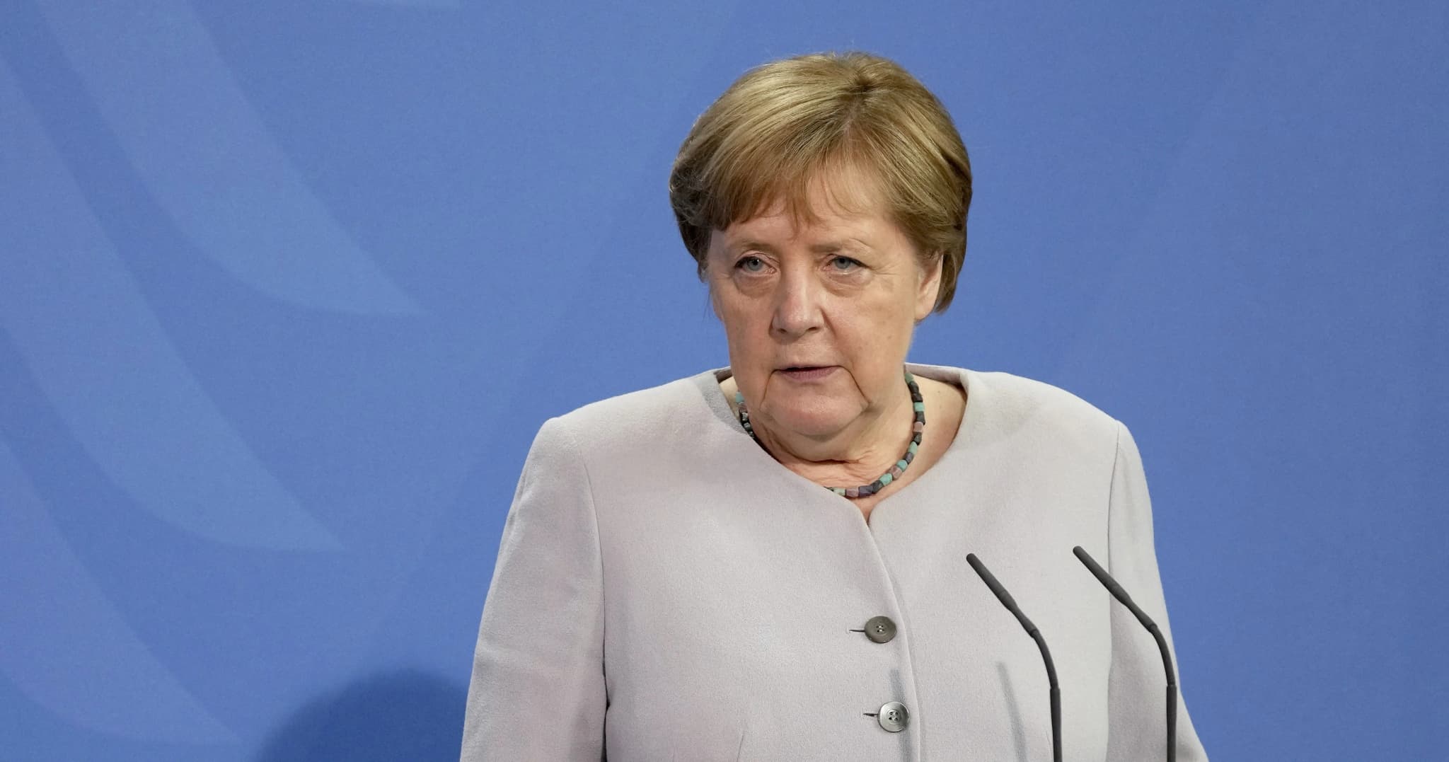 นายกฯ เยอรมันฉีด ‘โมเดอร์นา’ เป็นวัคซีนเข็มที่สอง หลังฉีด ‘แอสตร้าฯ’ เป็นเข็มแรก