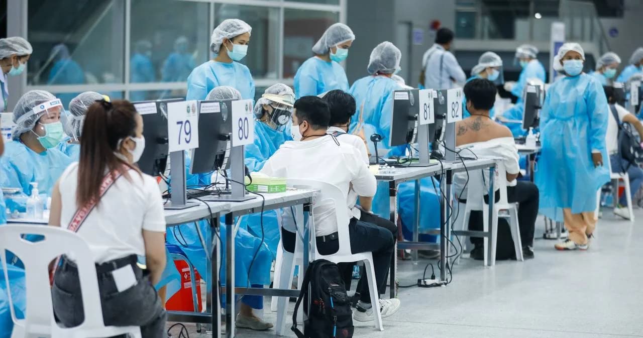 บอร์ด สปสช. แจง เงินช่วยเหลือกรณีแพ้วัคซีนโควิด-19 จ่ายเฉพาะ ‘วัคซีนฟรี’ เท่านั้น