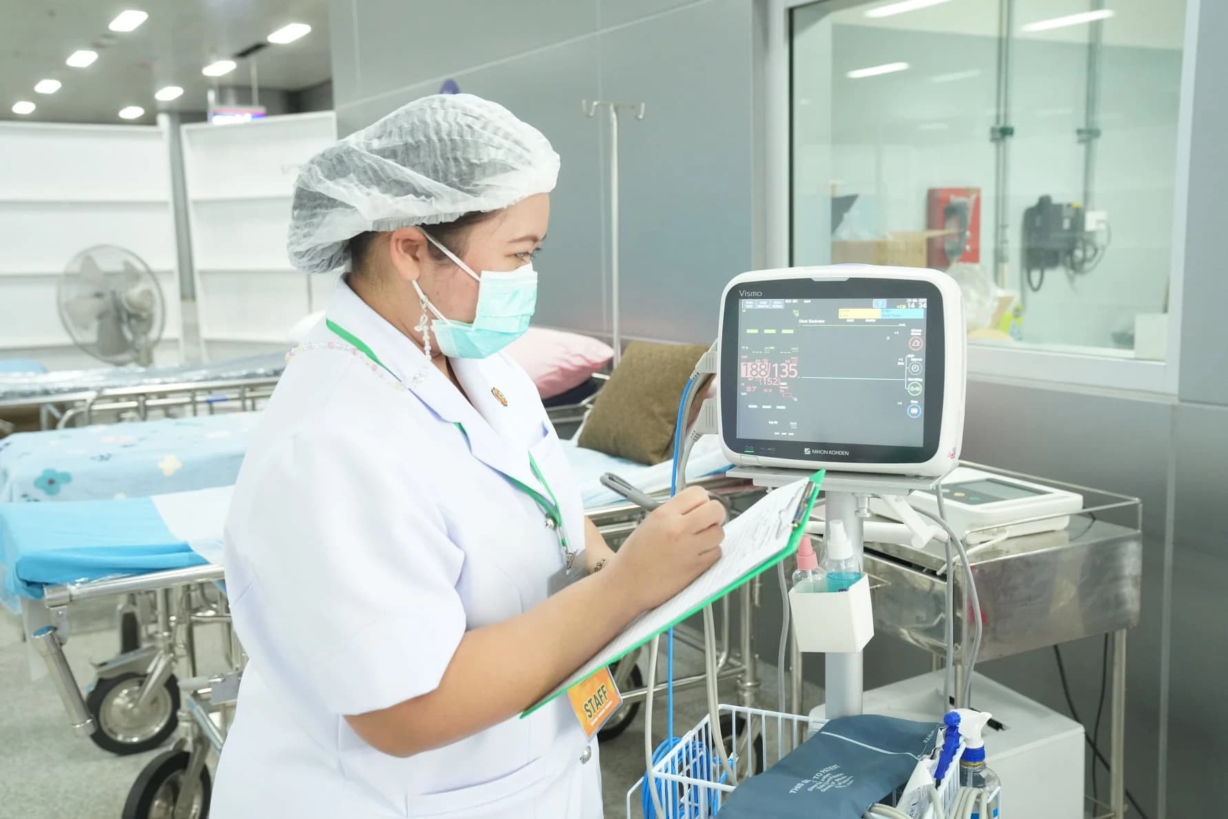 ยอดติดโควิด-19 วันนี้ 14,150 ราย ต่างจังหวัดเริ่มพบคลัสเตอร์ใหม่เพิ่มขึ้น