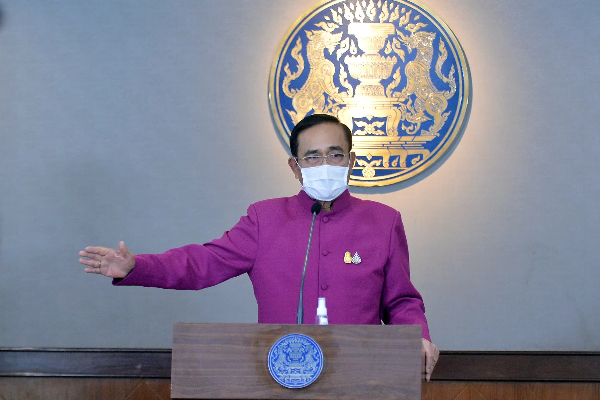 นายกฯ แต่งตั้งเลขาฯ กสทช. เป็นหัวหน้าศูนย์สื่อสารในอินเทอร์เน็ต