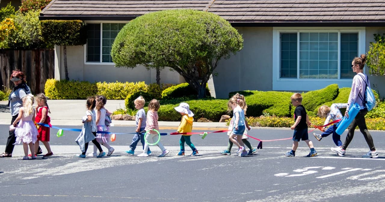 สหรัฐฯ พบเด็กป่วยโควิดเข้า รพ. สูงเป็นประวัติการณ์ จ่อไฟเขียวให้วัคซีนเด็กอายุ 5-11 ปี