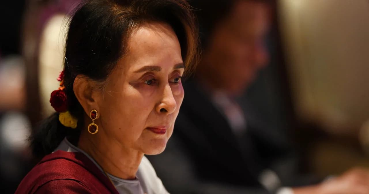 ‘อองซาน ซูจี’ ถูกตั้งข้อหาทุจริตเพิ่ม อาจถูกจำคุกสูงสุด 60 ปี รัฐบาลทหารไม่เปิดเผยสถานที่คุมตัว