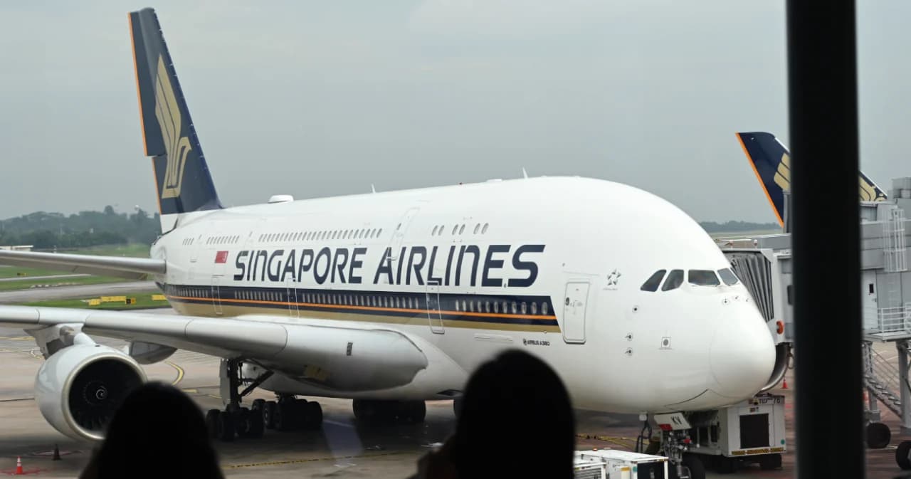 สิงคโปร์พบโควิด ‘โอไมครอน’ 2 ราย จากแอฟริกาใต้ต่อเครื่องไปออสเตรเลีย ยืนยันไม่ได้ออกจากสนามบินไปที่อื่น