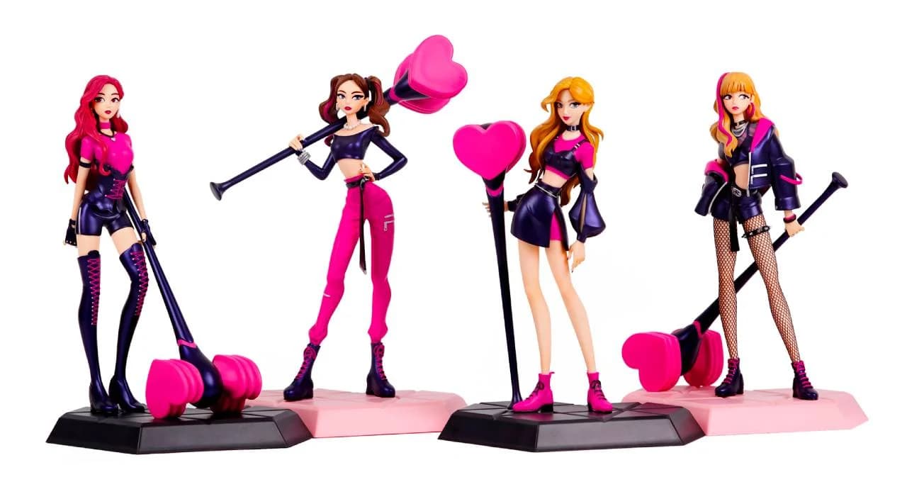 จากแฟนอาร์ตสู่สินค้าออฟฟิเชียล ‘YG’ เปิดตัวฟิกเกอร์ ‘BLACKPINK’ เซ็ทแรกของโลก