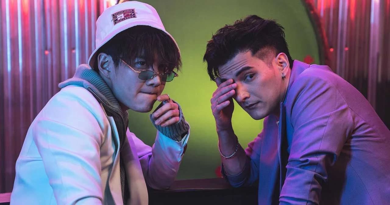 คลั่งรักไปกับ ‘ชิน ชินวุฒ’ และ ‘กอล์ฟ พิชญะ’ ผ่านซิงเกิลเดี่ยวในรอบ 10 ปี