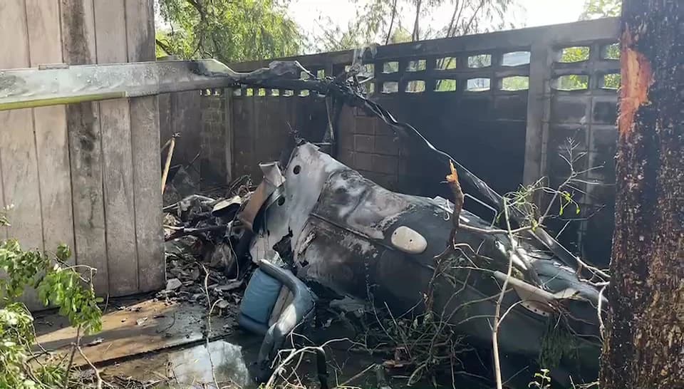 ทบ.เสียใจเฮลิคอปเตอร์ทหารตก จ.นครสรรค์ นักบินและครูฝึกเสียชีวิต