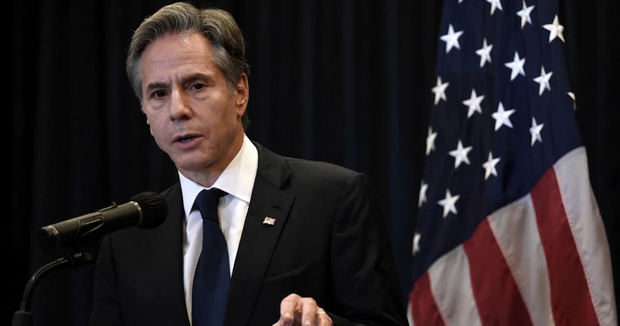 รัฐมนตรีต่างประเทศสหรัฐฯ ยกเลิกกำหนดการเยือนไทย หลังมีนักข่าวในคณะติดโควิด-19