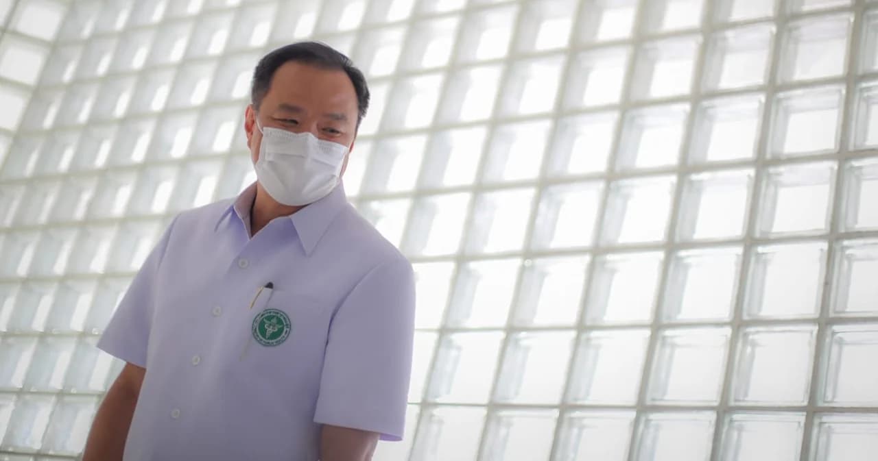 อนุทิน เคลียร์ปมพูด ‘โควิดกระจอก’ หมายถึงไวรัสทำอะไรคนไทยไม่ได้