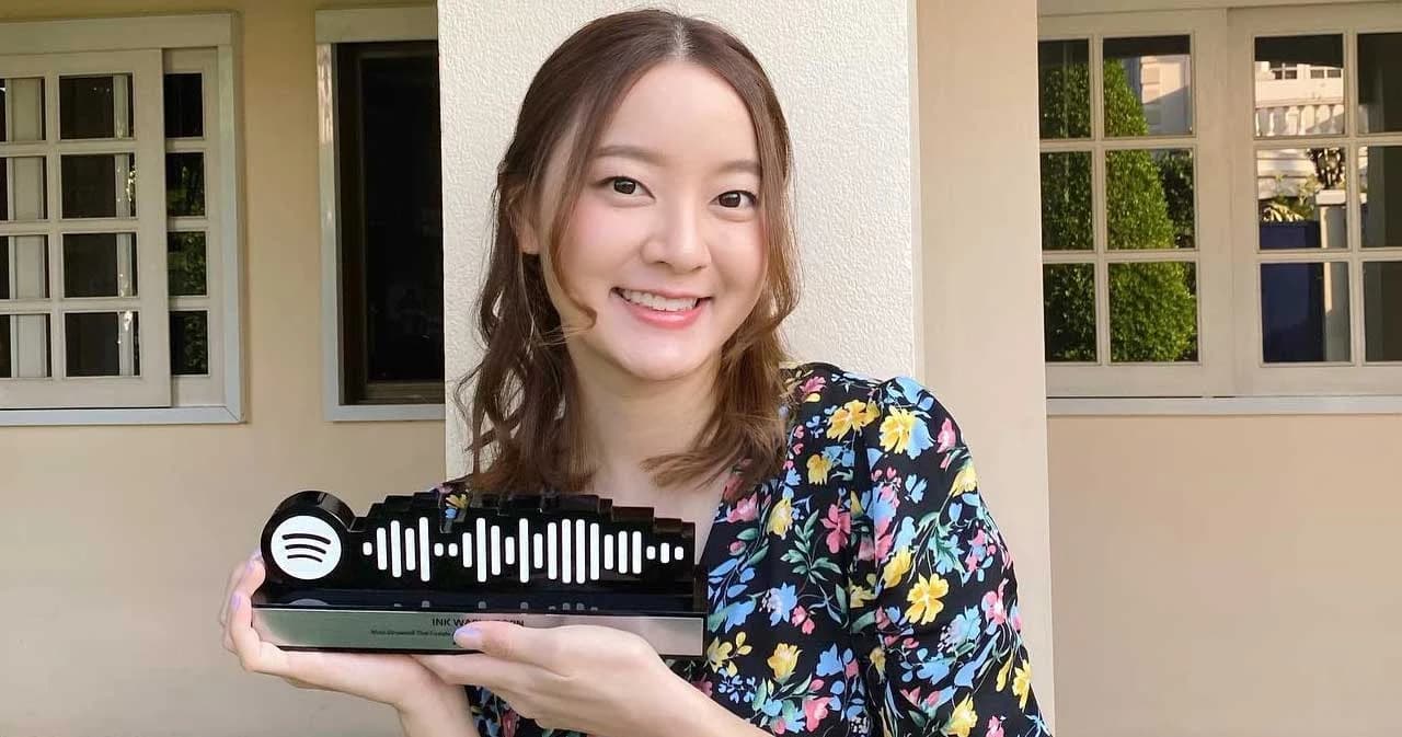 อิ้งค์ วรันธร ขอบคุณทุกการสนับสนุนจากแฟนเพลง หลังคว้า 2 รางวัลจาก Spotify