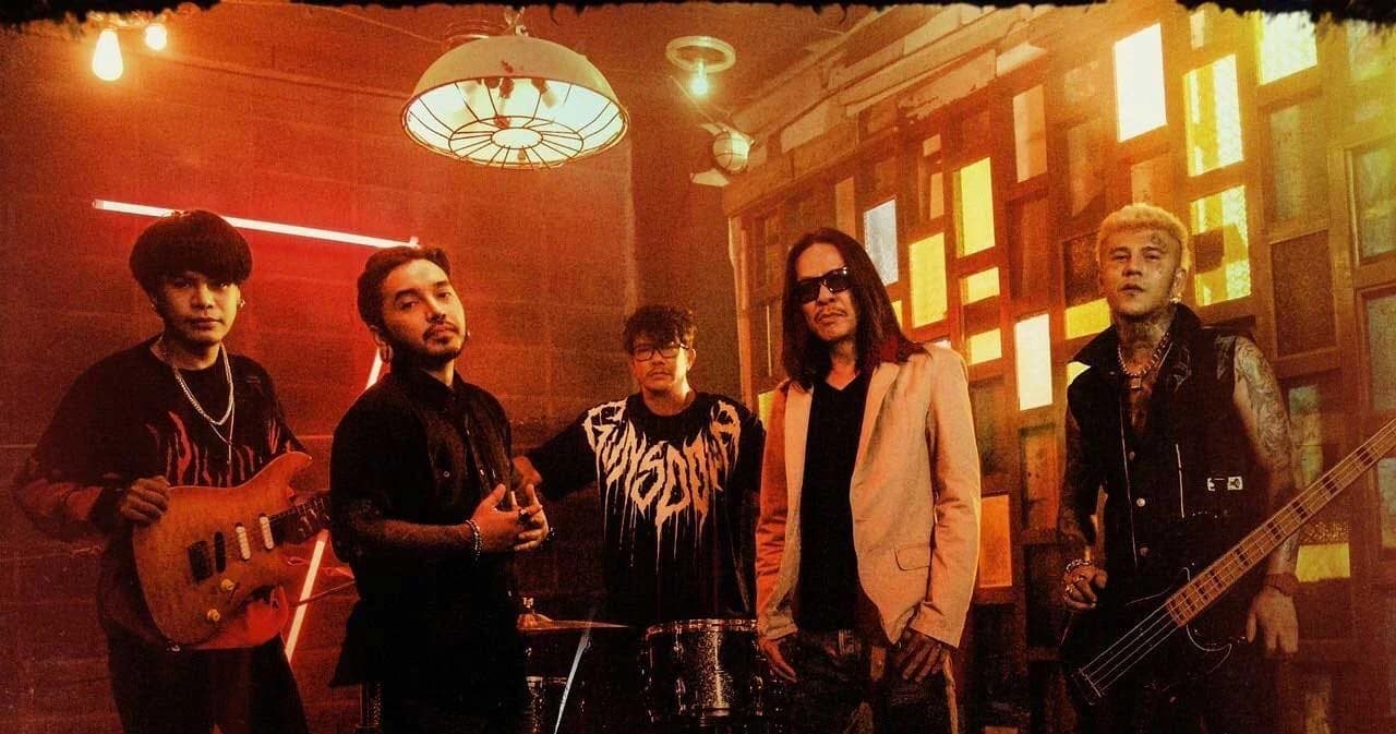 ‘7 Days Crazy’ คว้าขุนพลเพลงร็อกในตำนาน ร่วมฟีทเจอริ่งเพลง ‘คอเหล็ก’