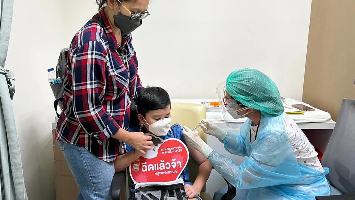 ผลการฉีดวัคซีนเด็ก 5-11 ปีมีโรคประจำตัววันแรก ไม่พบอาการรุนแรง
