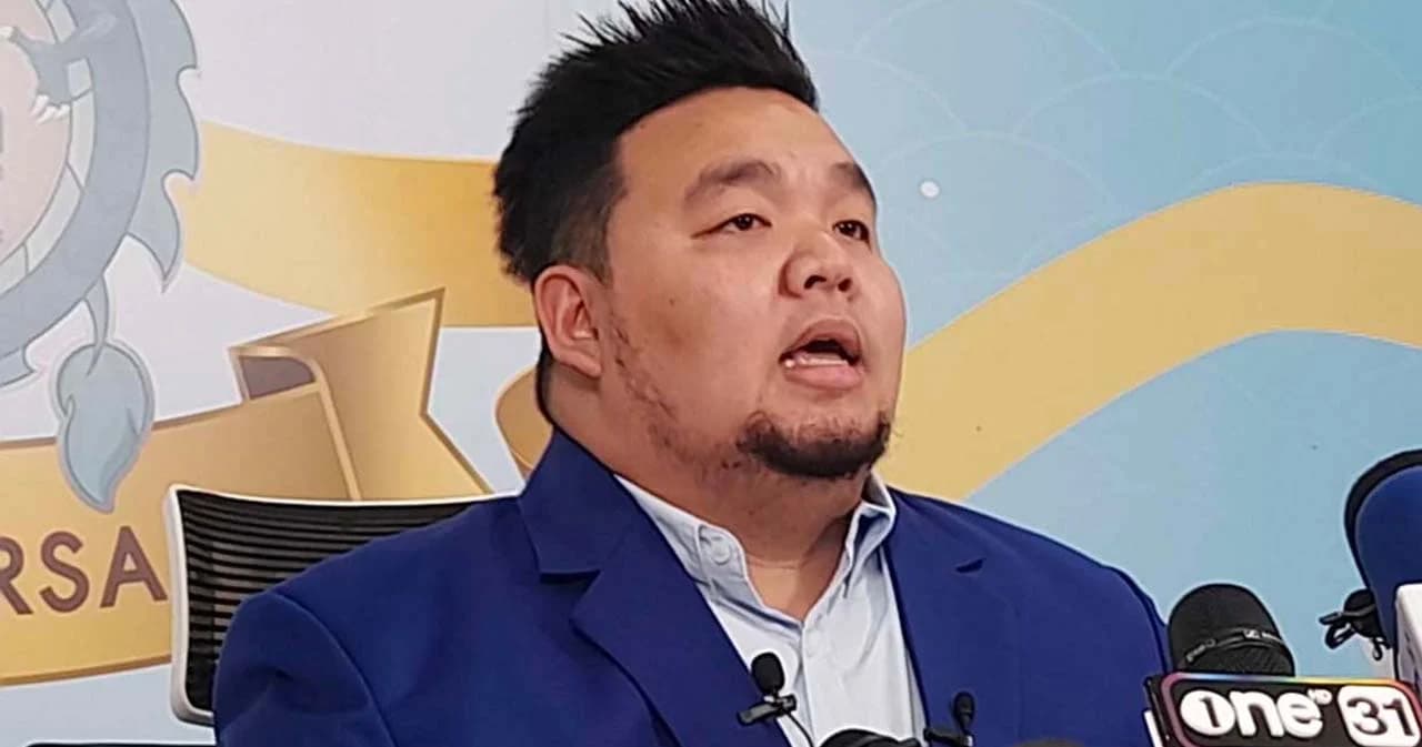 ศาลออกหมายจับผู้บริหาร ‘มังกรฟ้า’ นำข้อมูลอันเป็นเท็จเข้าสู่ระบบคอมพิวเตอร์ ตร.คุมตัวสอบสวน