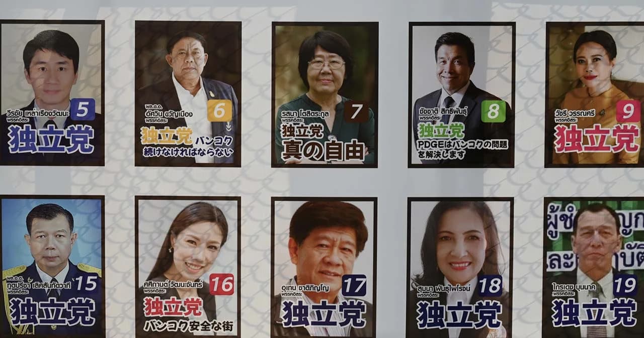 ป้ายข้อมูล ‘ผู้ว่าฯ กรุงเทพ’ ครบทุกเบอร์ เรียบง่ายสไตล์ญี่ปุ่น ที่ผู้สมัครไม่ได้ทำเอง