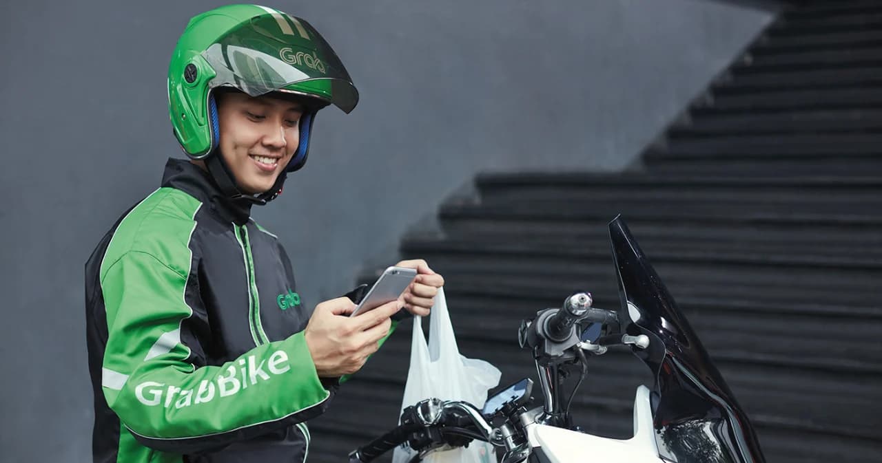 แกร็บไบค์เฮ ขนส่งทางบกยืดเวลา ‘ป้ายขาว’ หนุนคนขับลงทะเบียน