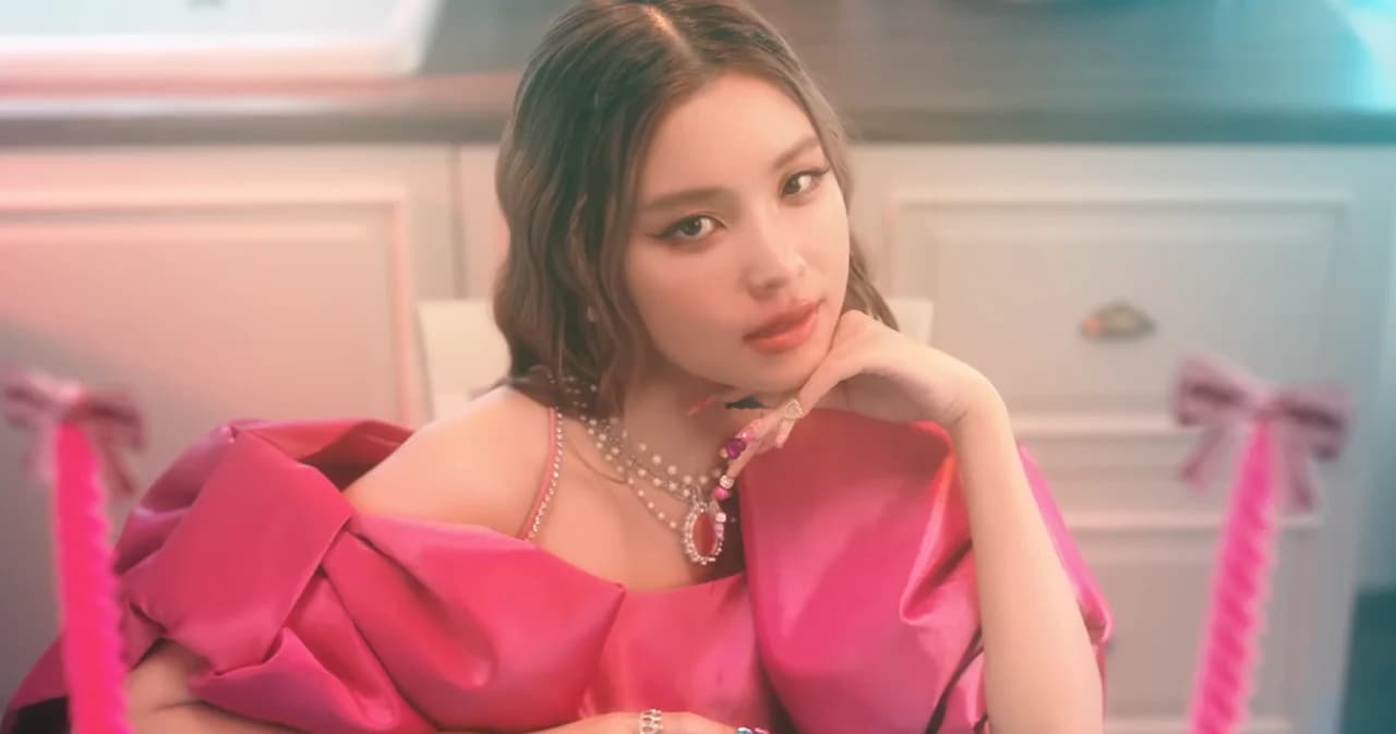 ‘อยากยืมเธอมาเล่นที่บ้าน’ ซิงเกิลน่ารักๆ จาก ‘เบลล่า ไรวินทร์’