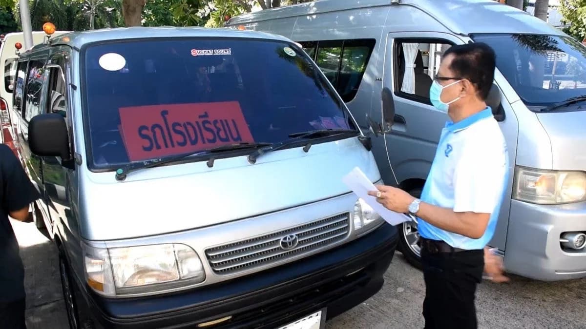 สสส.-นักขับเคลื่อนนโยบายเด็ก แนะ ป้องกันเด็กเสียชีวิตในรถตู้โรงเรียนทำได้ รัฐ-อปถ. ต้องให้ความสำคัญ “เด็กเรียนใกล้บ้าน” พร้อมชี้ทางออกลดความสูญเสีย