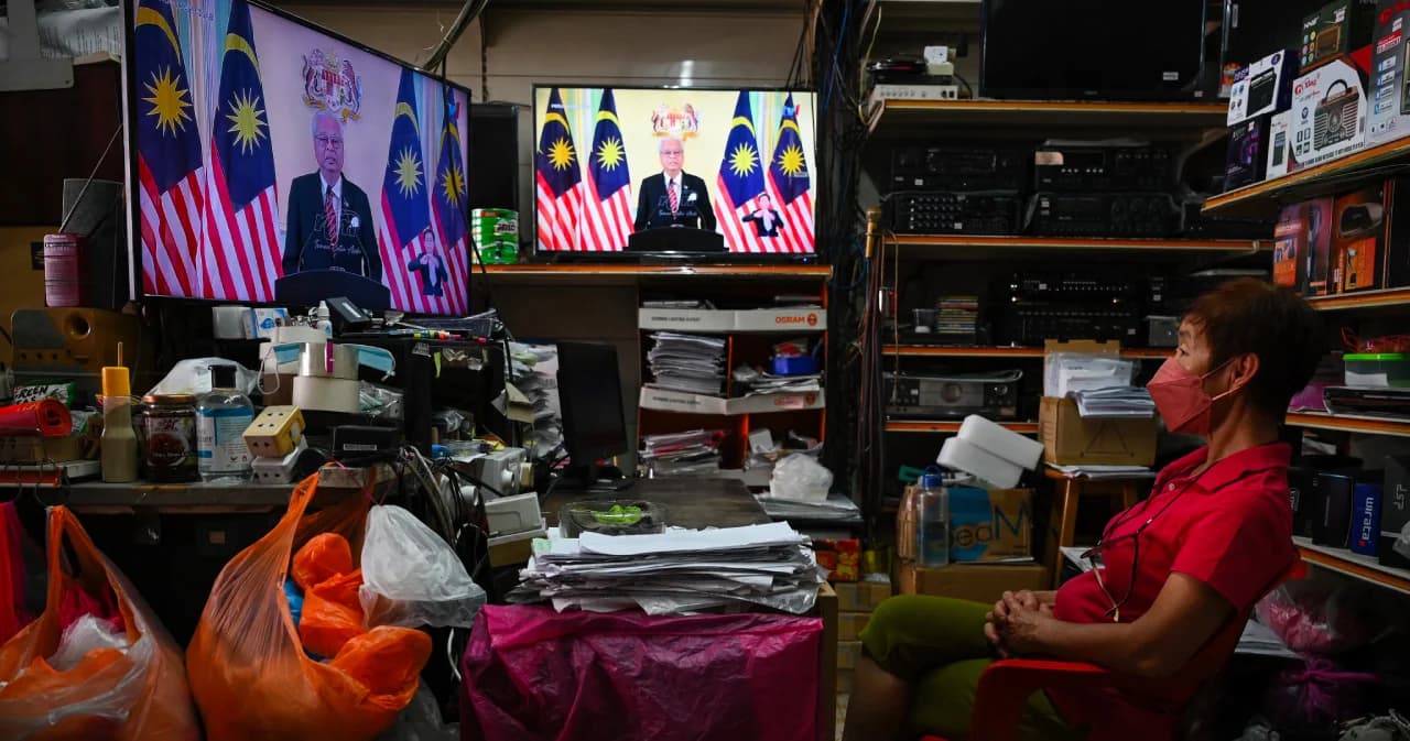 นายกฯ มาเลเซีย ประกาศยุบสภา คาดจัดการเลือกตั้งใหม่เร็วสุด ช่วงต้นเดือน พ.ย.