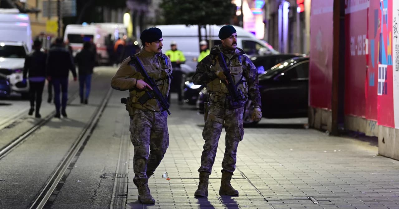 ตุรกีจับผู้ต้องสงสัยวางระเบิดอิสตันบูล คาดเกี่ยวข้องกลุ่มติดอาวุธชาวเคิร์ด ขณะที่ยอดผู้เสียชีวิตพุ่งเป็น 8 ศพ