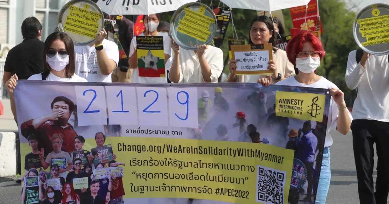 แอมเนสตี้ฯ ยื่นหนังสือถึง ‘ประยุทธ์’ ใช้โอกาสเป็นเจ้าภาพเอเปค 2022 ยุติการนองเลือดในเมียนมา