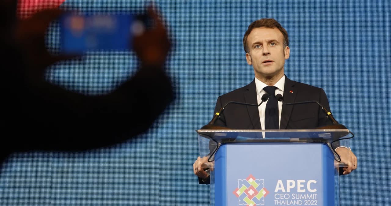 ‘มาครง’ ผู้นำฝรั่งเศส เปรียบโลกเหมือนป่าที่มีช้าง 2 ตัวหงุดหงิดใส่กัน เสนอเอเชียมีส่วนร่วมแก้ปัญหา