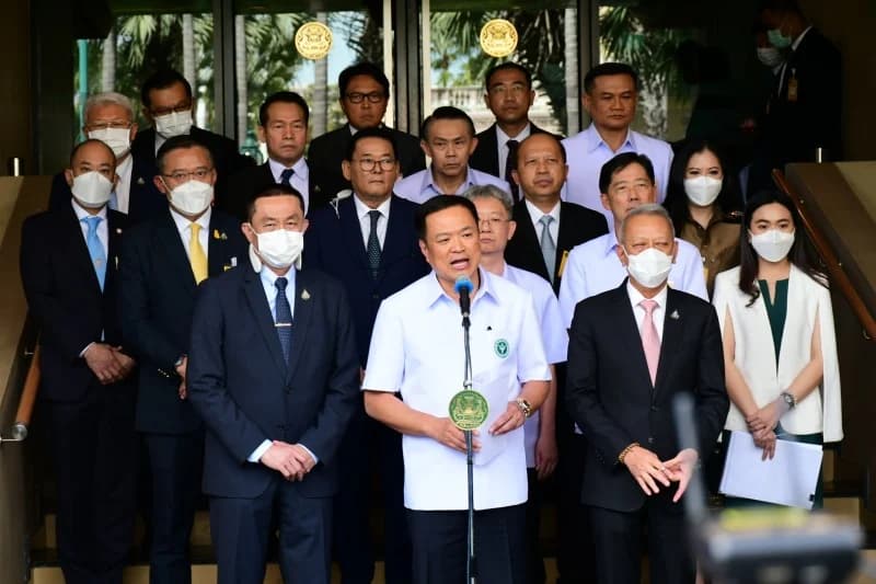 สธ.เคาะ 4 มาตรการคุมเข้มผู้เดินทางเข้าไทย หลังจีนเปิดประเทศ 8 ม.ค.นี้