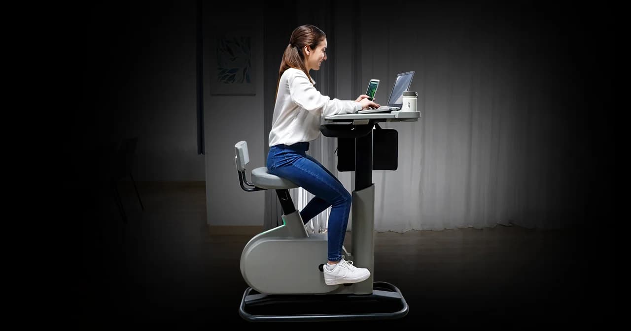 Acer เผยโฉมโต๊ะทำงานเพื่อสุขภาพ eKinekt Bike Desk มีจักรยานในตัว ปั่นสร้างพลังงานไฟฟ้าได้ด้วย
