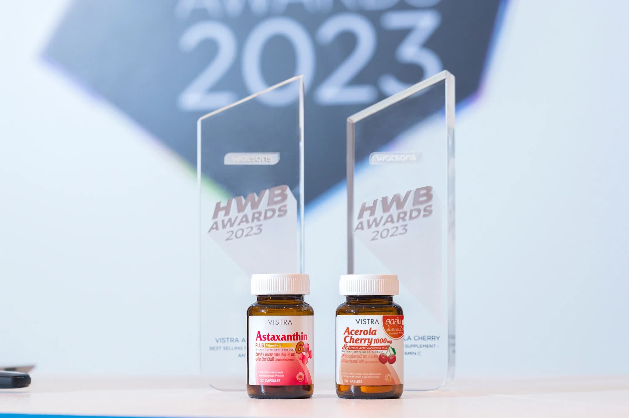 วิสทร้า (VISTRA) ครองใจผู้บริโภค คว้า 2 รางวัล สุดยอดสินค้าขายดี จาก Watsons HWB Awards 4 ปีซ้อน