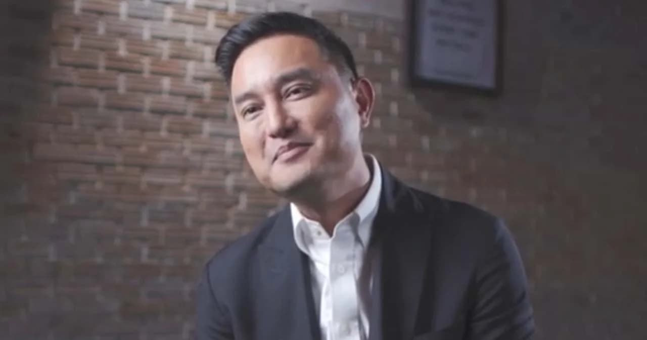 เลือกตั้ง 66 ‘ก้อง อรรฆรัตน์’ อายุน้อยร้อยล้าน เปิดตัวลง ส.ส. พรรคเพื่อไทย