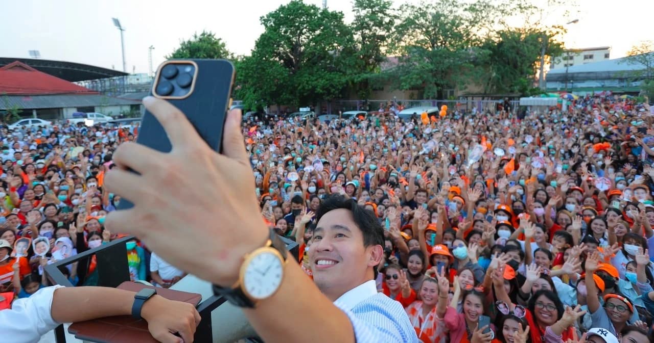 ‘พิธา’ สัญญาชาวสมุทรปราการ ยกระดับ 3 ด้านให้เป็นเมืองน่าอยู่ สิ่งแวดล้อม แรงงาน สาธารณสุข