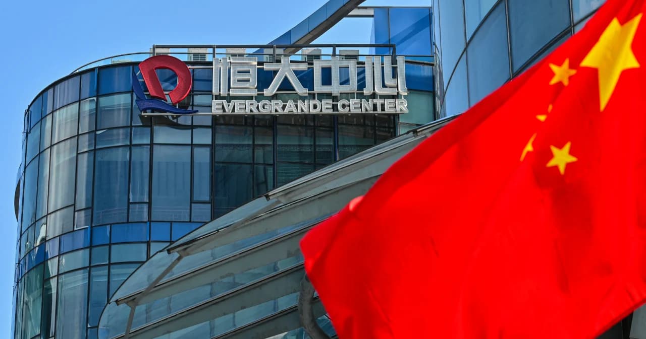 ‘เอเวอร์แกรนด์’ อสังหาฯ ยักษ์ใหญ่จีน ยื่นล้มละลายแล้ว