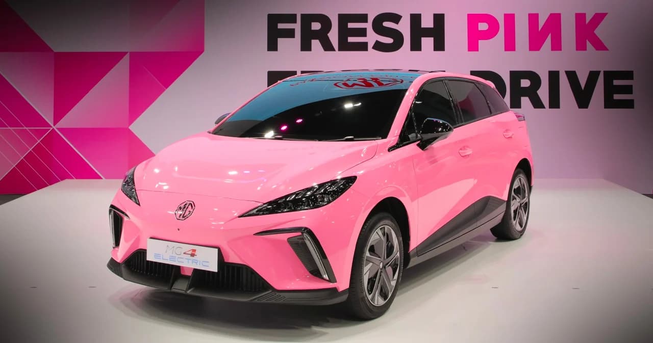 เทรนด์สีชมพูกำลังมา MG4 เปิดตัวสี Fresh Pink มีแค่ 8 คัน จองในงาน BIG MOTOR SALE 2023