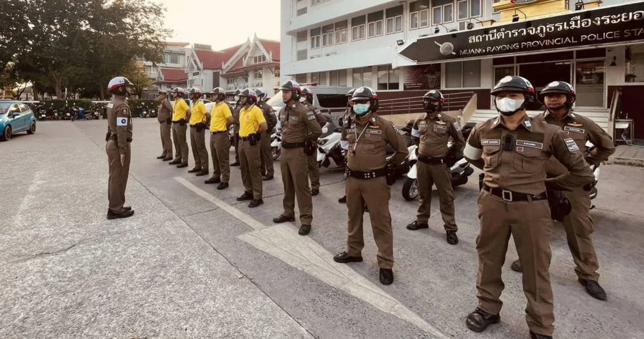 สภ.เมืองระยอง ขอความร่วมมือ ห้ามอายุต่ำกว่า 18 ปี ออกเที่ยวเตร่นอกบ้าน หลัง 4 ทุ่ม