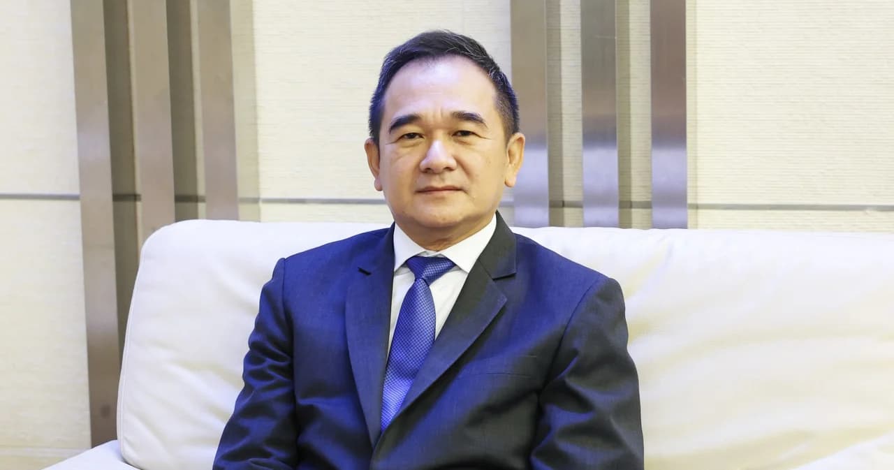 ‘กฤษฎา จีนะวิจารณะ’ ลาออก จากตำแหน่ง รมช.คลัง สะพัดปมเหตุจากเรื่องแบ่งงาน