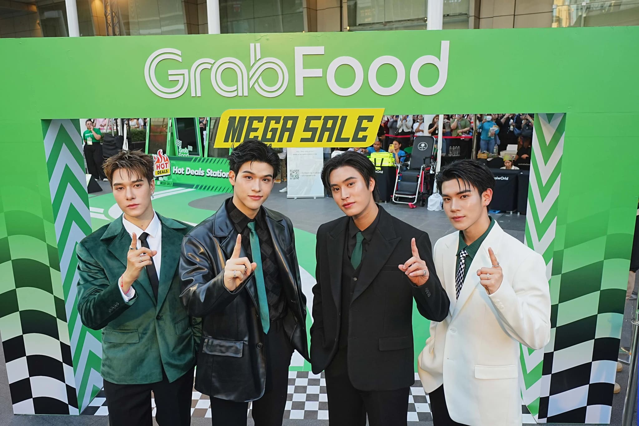 Grab Food เปิดตัว 4 พรีเซ็นเตอร์ใหม่ ชูไฮไลท์ Hot Deals รับเทรนด์ผู้บริโภครัดเข็มขัด
