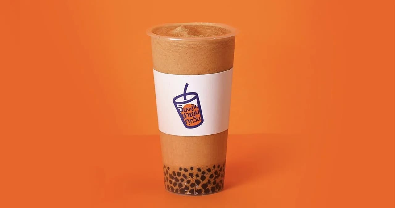 ถอดความสำเร็จ 2 ปี 1 ล้านแก้ว กับ ‘วิว - พันธ์ทิพย์ ดีเจริญ’ เจ้าของร้าน ‘ฉันจะกินชาเย็นทุกวัน’