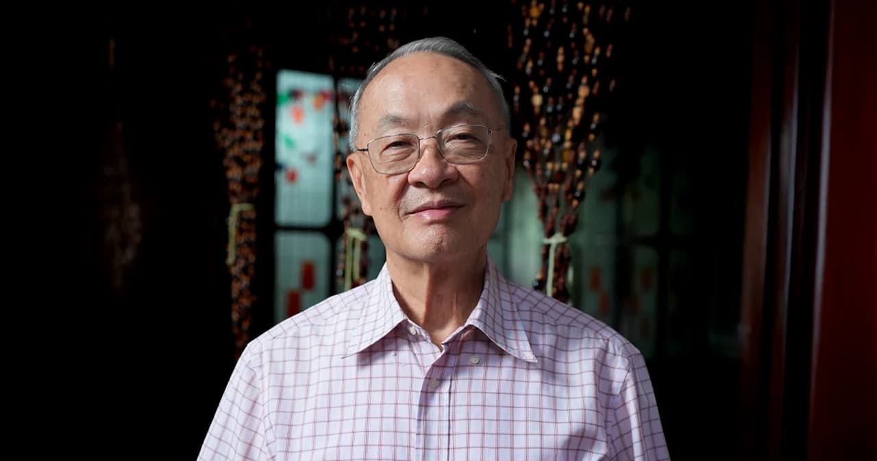 ไพ่ใบสุดท้ายชินวัตร? คุยกับ ชัยเกษม นิติสิริ แคนดิเดตนายกฯ เพื่อไทย ในวันที่การเมือง มีเรื่อง ‘น่าทำ’ และ ‘น่ารังเกียจ’