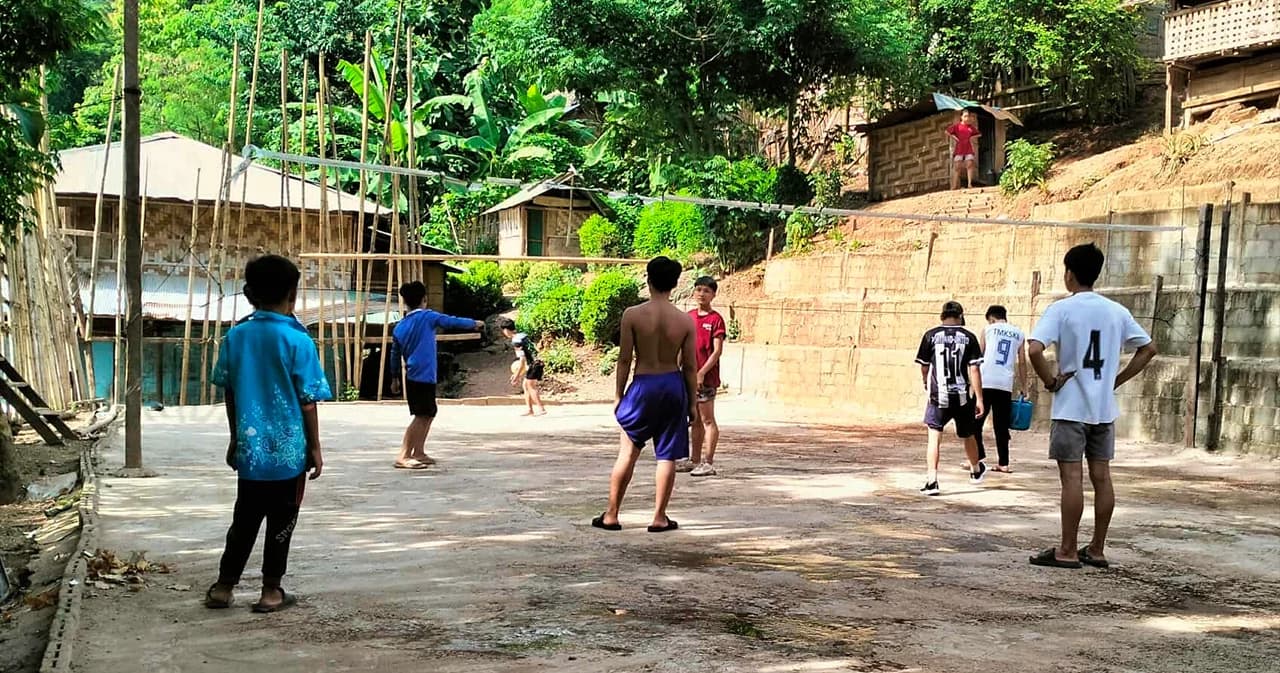 “แค่อยากมีชีวิตเหมือนคนธรรมดา” ในวันที่กฎหมายอนุญาตให้ผู้ลี้ภัยทำงาน ไทยมองเป็น ‘โอกาส’ หรือปักป้าย ‘ภาระ’ ต่อไป?