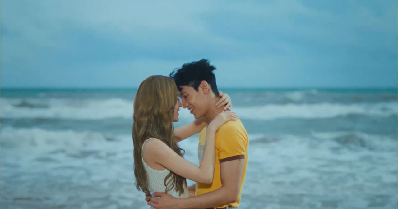 BamBam ถ่ายทอดตัวตนผ่านอัลบั้ม EP ภาษาไทยชุดแรก HOMETOWN ได้ ณิชา เป็นนางเอก MV WONDERING