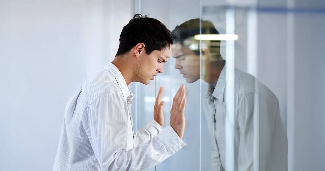 Negative Self-Talk ให้รอด เปลี่ยนเสียงในหัวที่ชอบพูดลบ ให้เป็นพลังงานดีกับตัวเอง