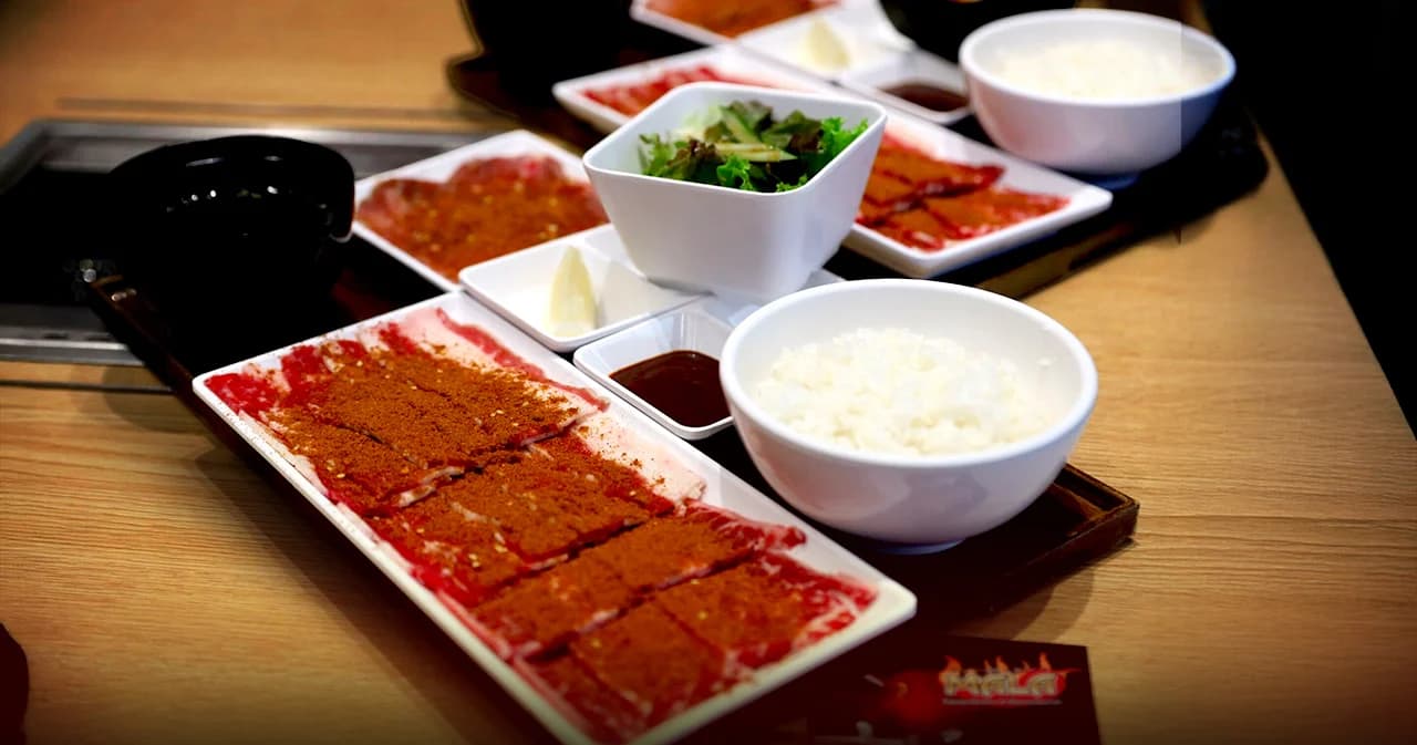 ปิ้งย่างแข่งเดือด Yakiniku Like ลดราคา เพิ่มเมนู คอลแลปฯฟ้าไทย